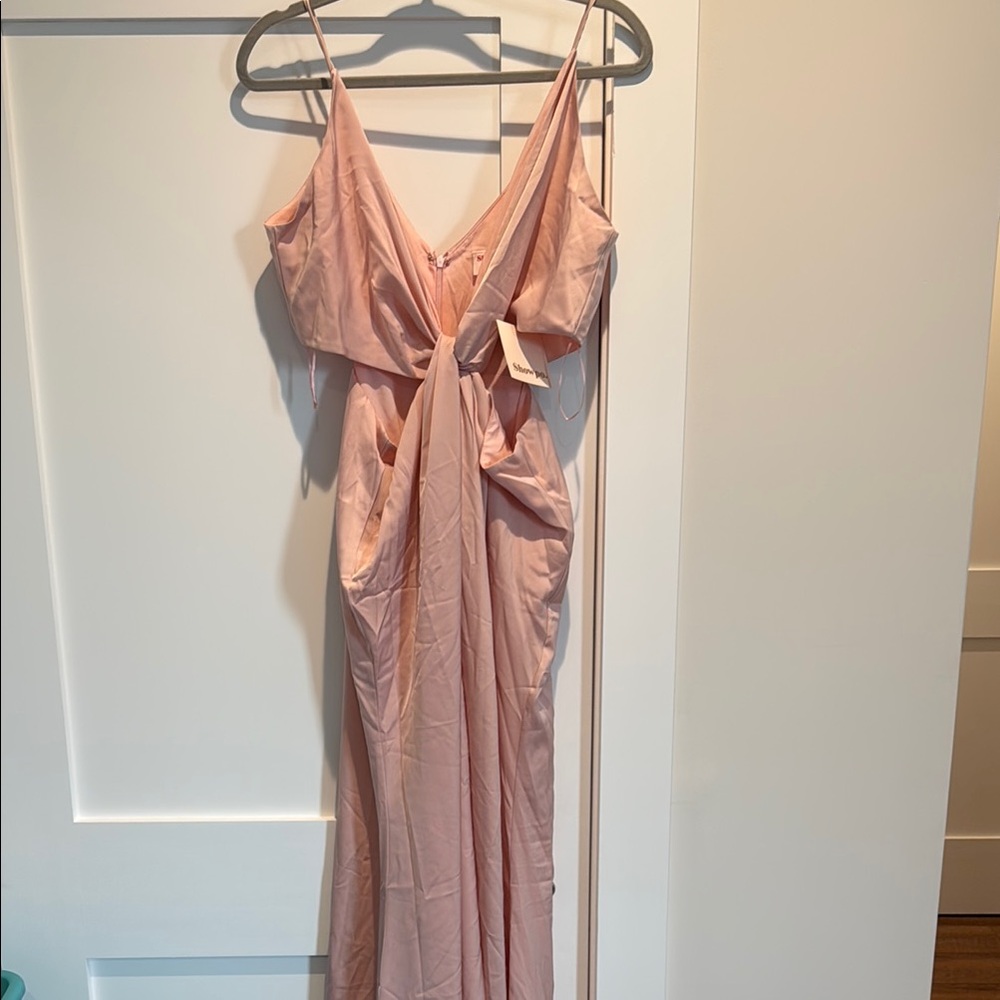 Elegant Pink Maxi Dress